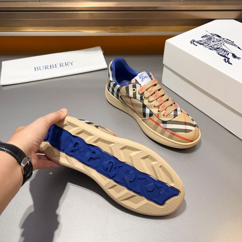 Burberry Low Shoes